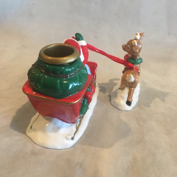 Vintage Midwest Rudolph/Santa/Sleigh Candle Holder - Picture 4 of 6